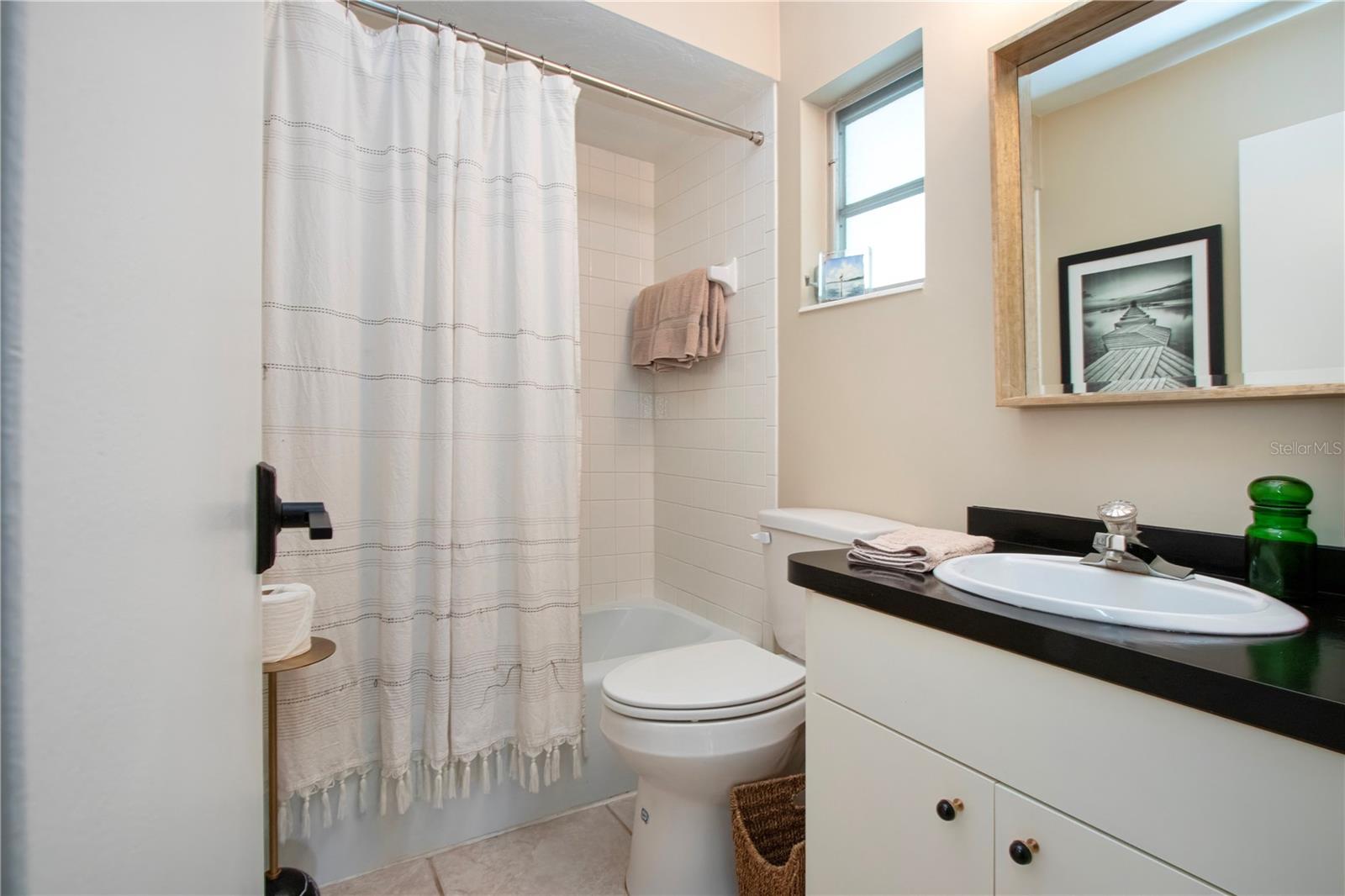 GULF GATE GARDEN HOMES E - Residential