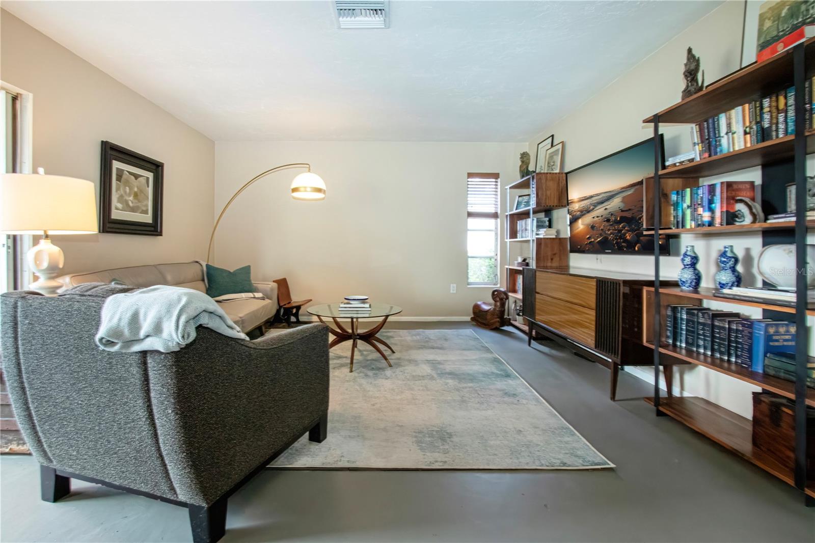 GULF GATE GARDEN HOMES E - Residential