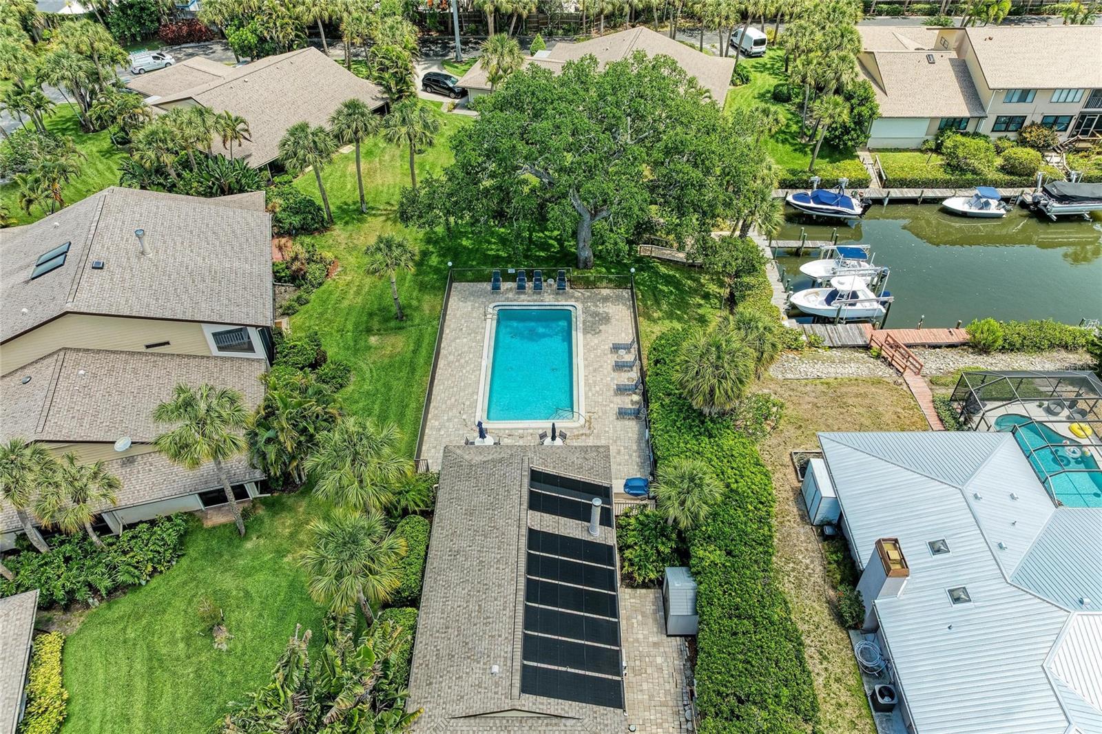 SCHOONER BAY - Residential