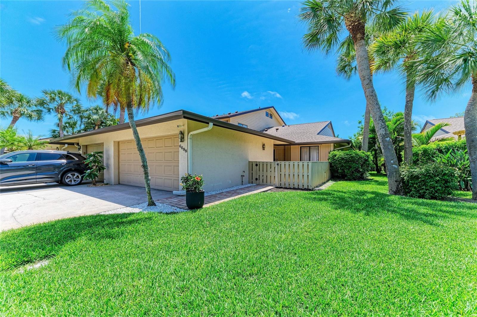 6688 SCHOONER BAY CIRCLE 6688