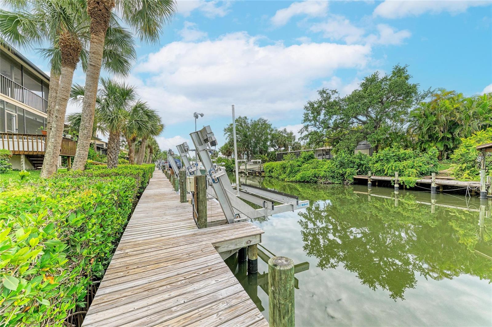 SCHOONER BAY - Residential