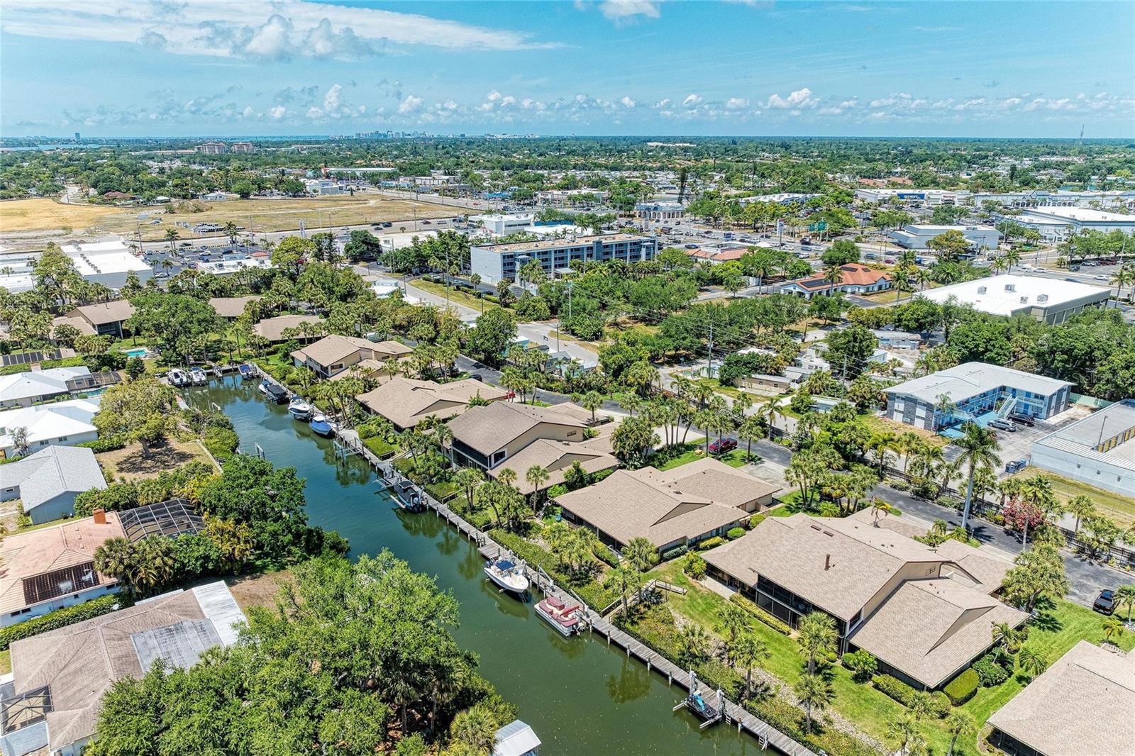 SCHOONER BAY - Residential