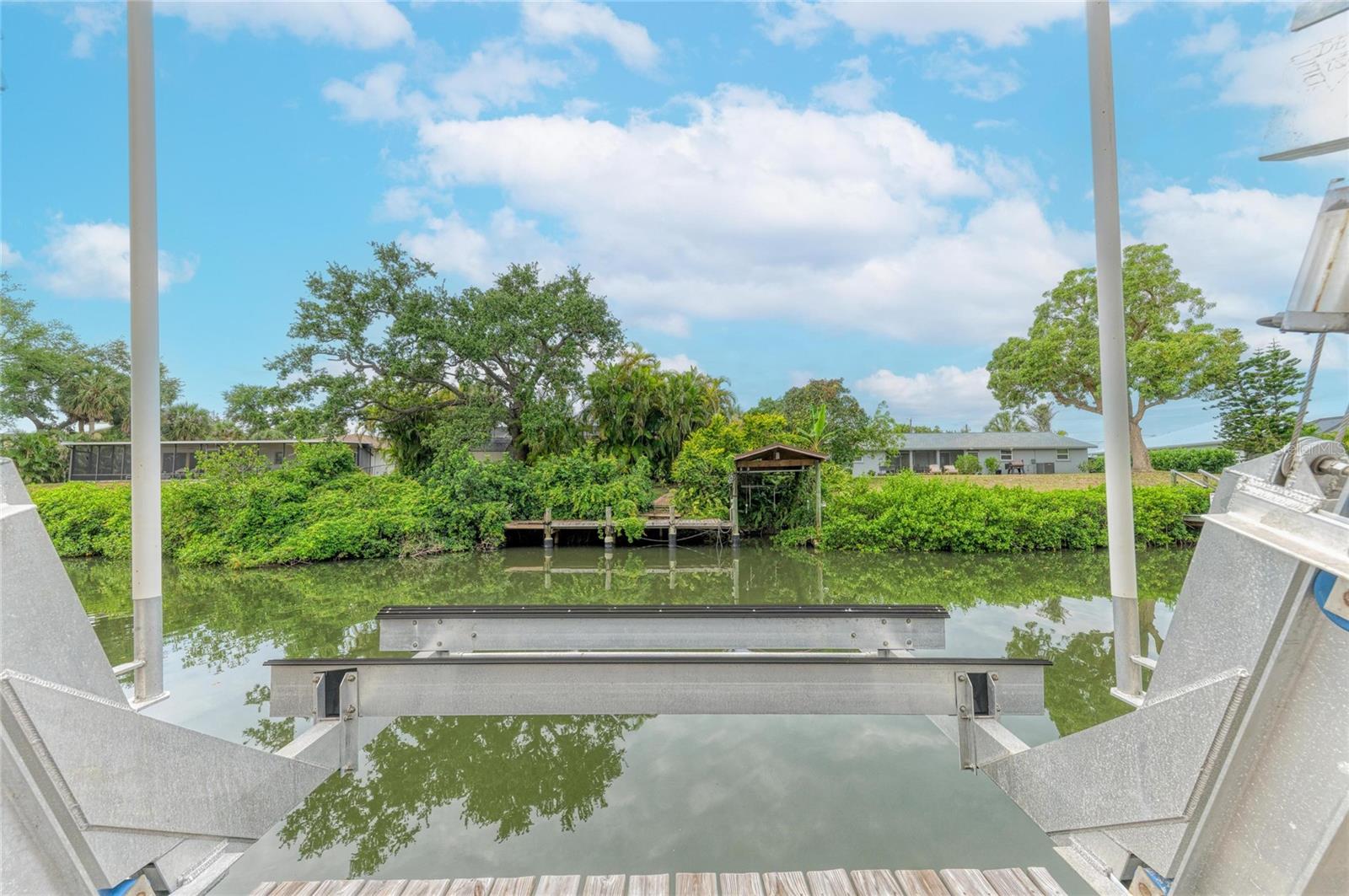SCHOONER BAY - Residential