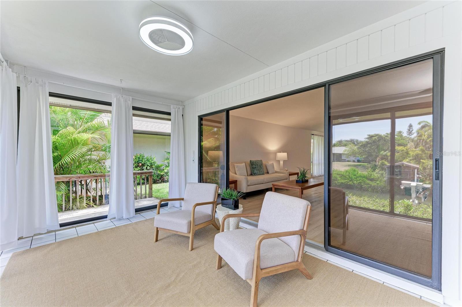 SCHOONER BAY - Residential