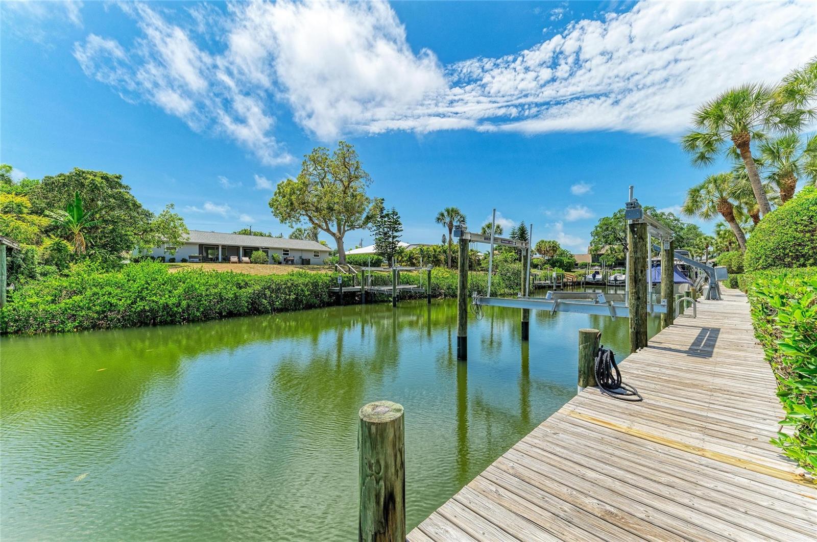 SCHOONER BAY - Residential