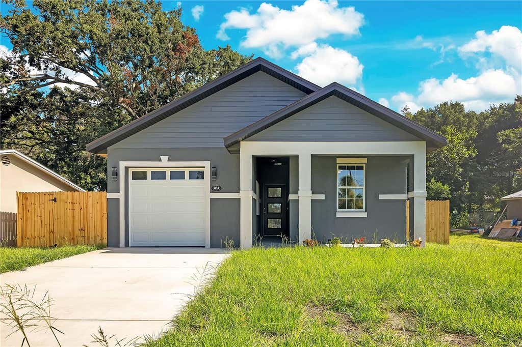 Photo of 231 E Lafayette Street, Winter Garden, FL 34787 (MLS # O6425940)