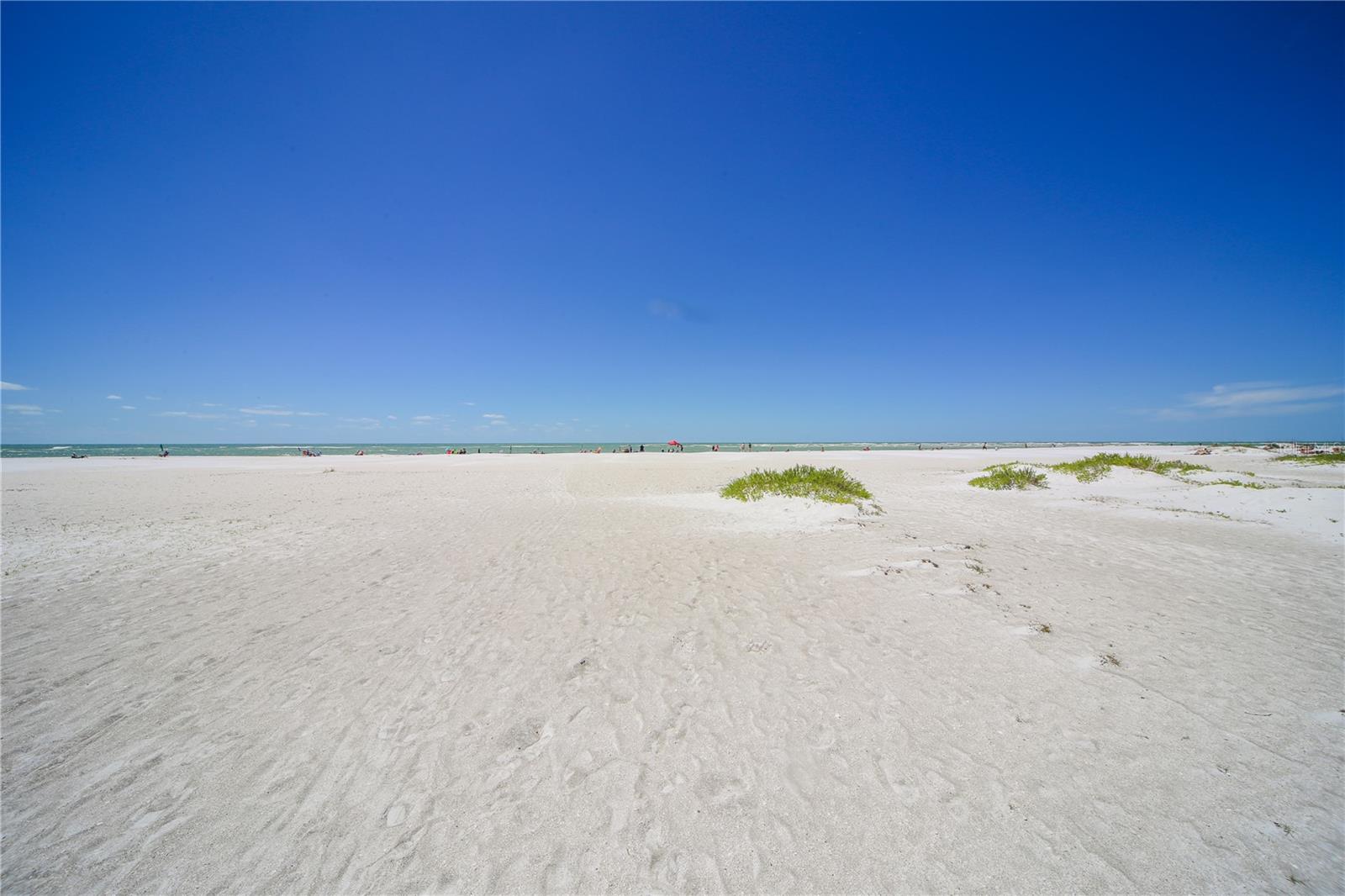 LIDO HARBOUR/FIRST LIDO - Residential Lease