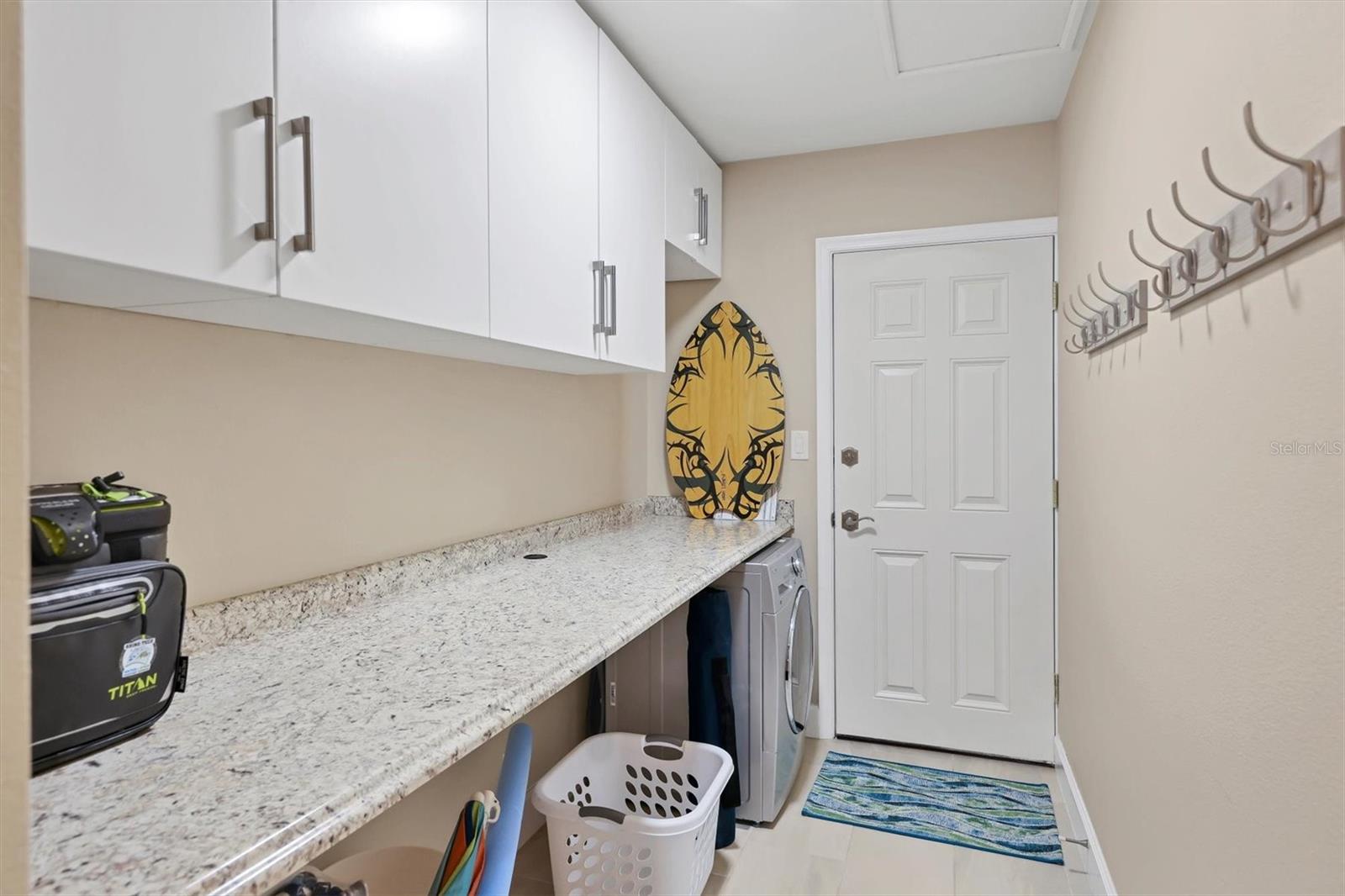 LIDO HARBOUR/FIRST LIDO - Residential Lease