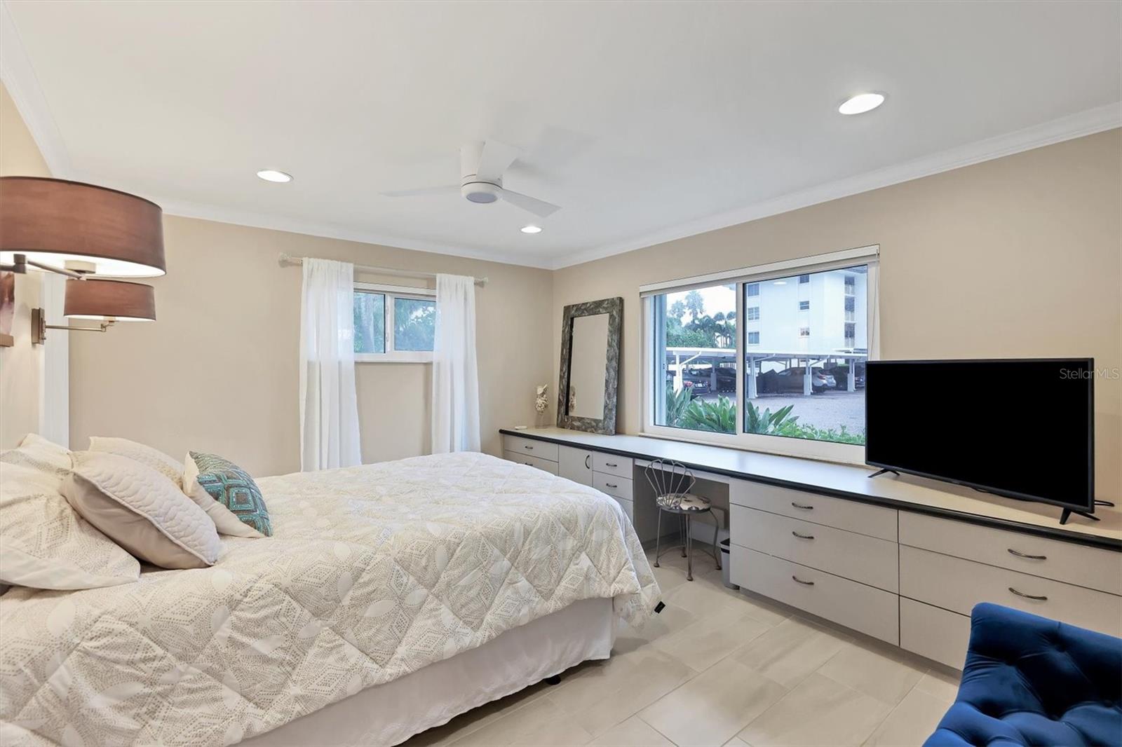 LIDO HARBOUR/FIRST LIDO - Residential Lease