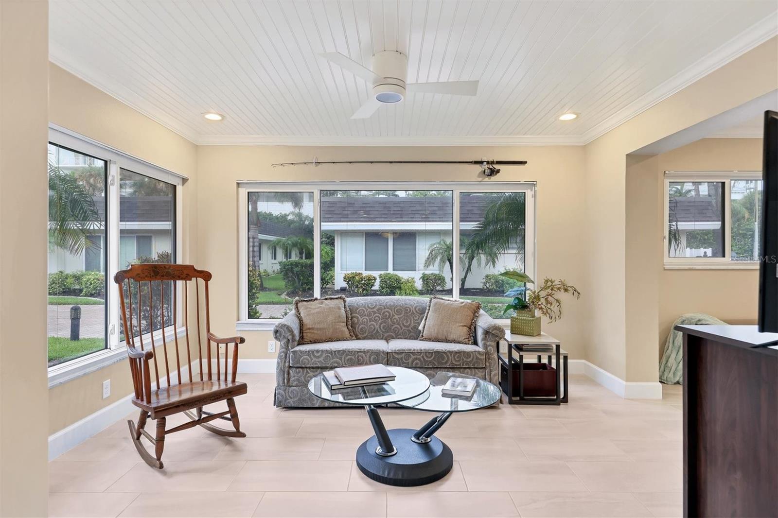 LIDO HARBOUR/FIRST LIDO - Residential Lease