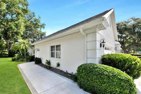 Tiny photo for 5011 Greenbriar Trail, Mount Dora, FL 32757 (MLS # G5114129)