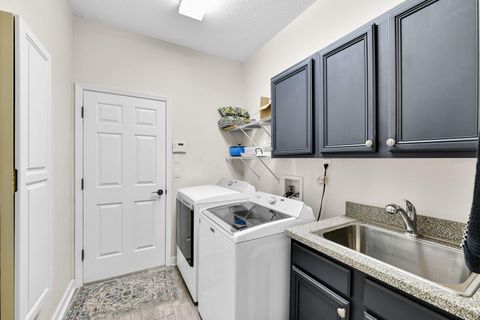 Tiny photo for 5011 Greenbriar Trail, Mount Dora, FL 32757 (MLS # G5114129)