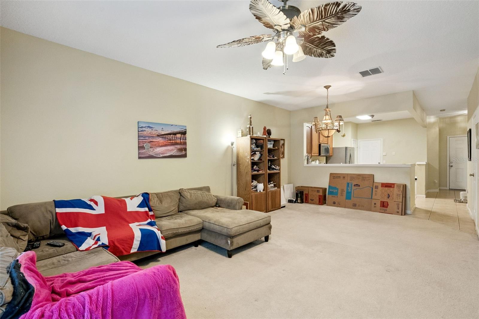 VISTAS AT LAKE HOWELL - Residential