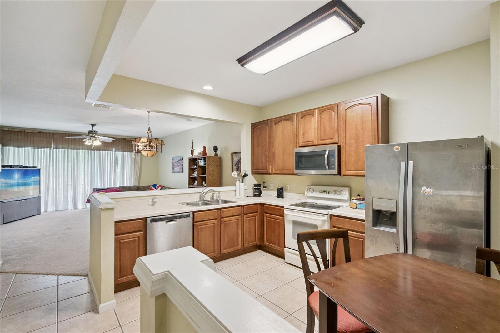 VISTAS AT LAKE HOWELL - Residential
