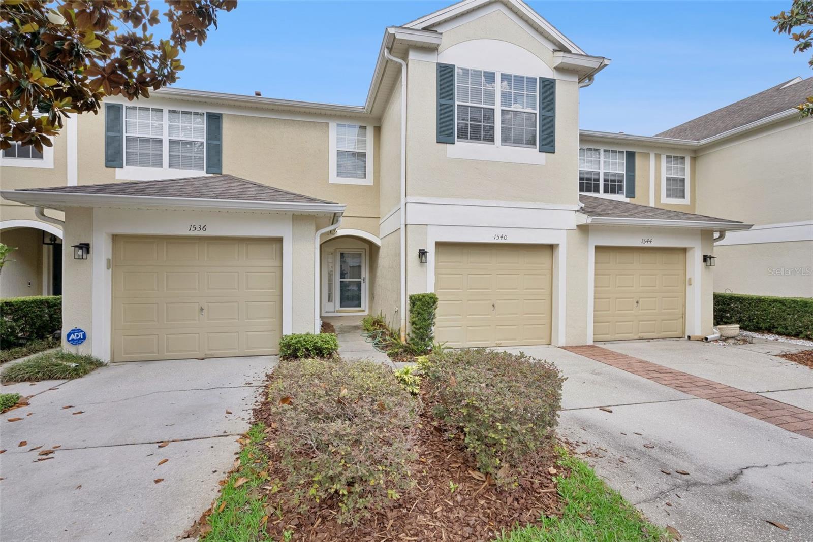 VISTAS AT LAKE HOWELL - Residential