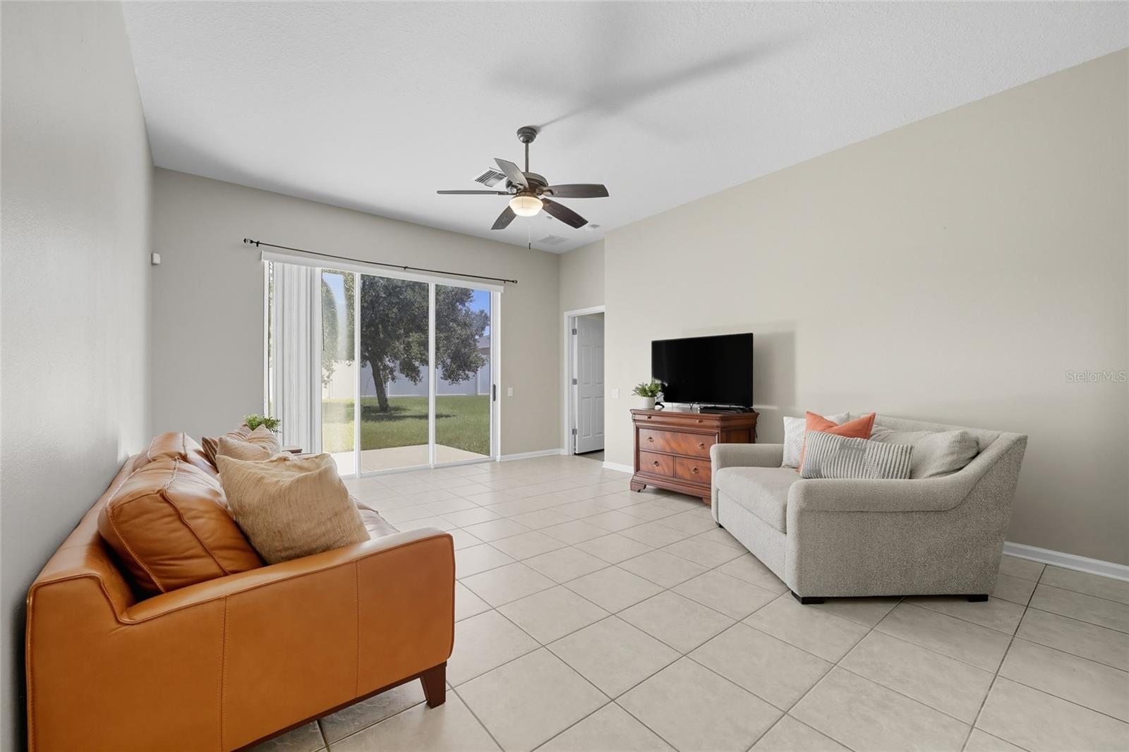 VERDE RIDGE - Residential Lease