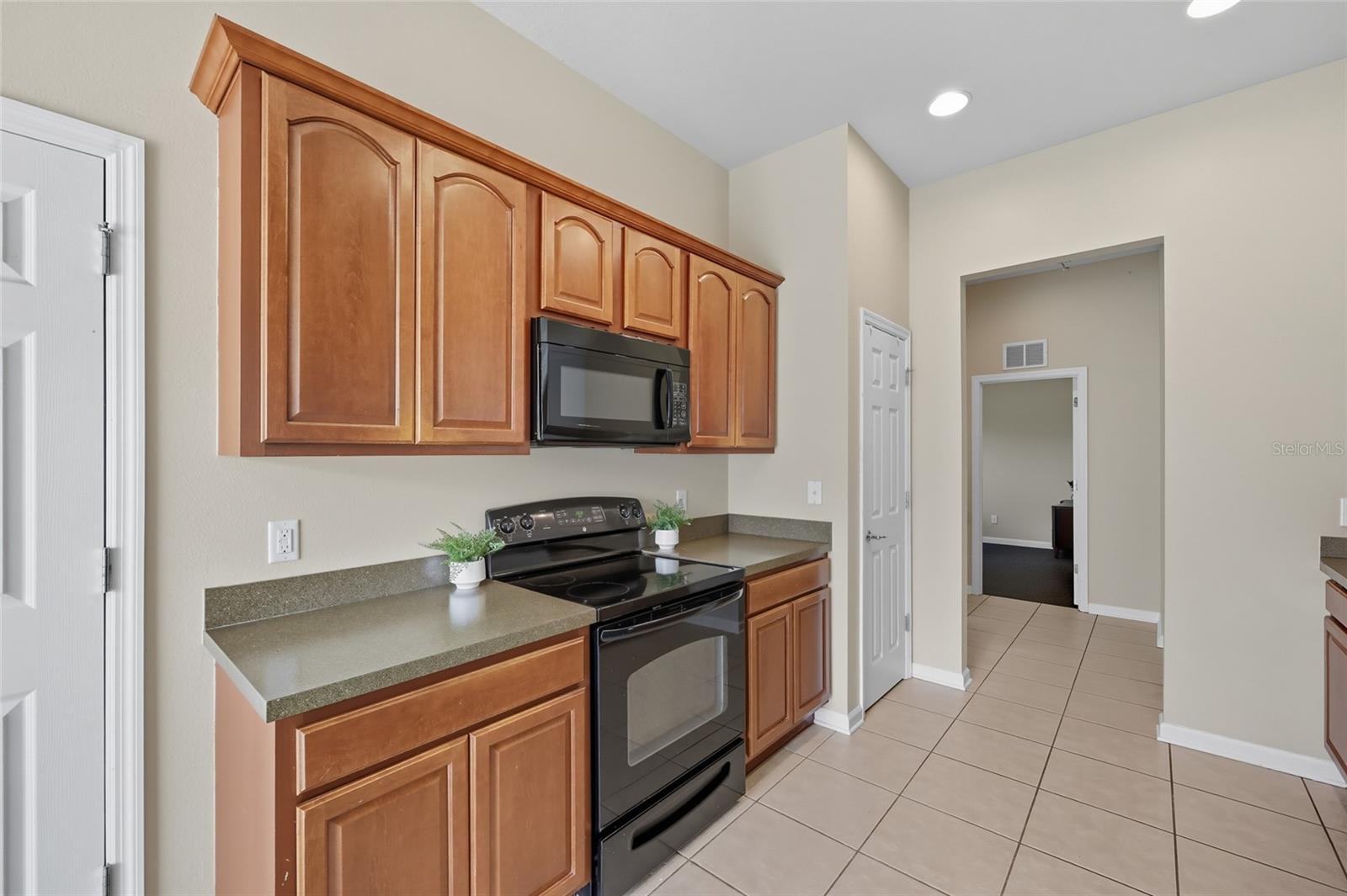 VERDE RIDGE - Residential Lease