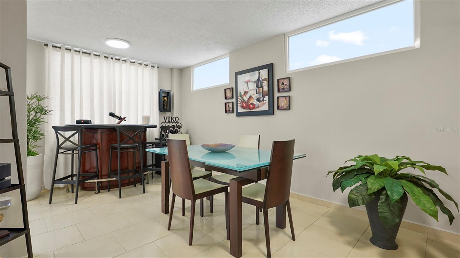 URB. ESTANCIAS DE SAN FERNANDO - Residential