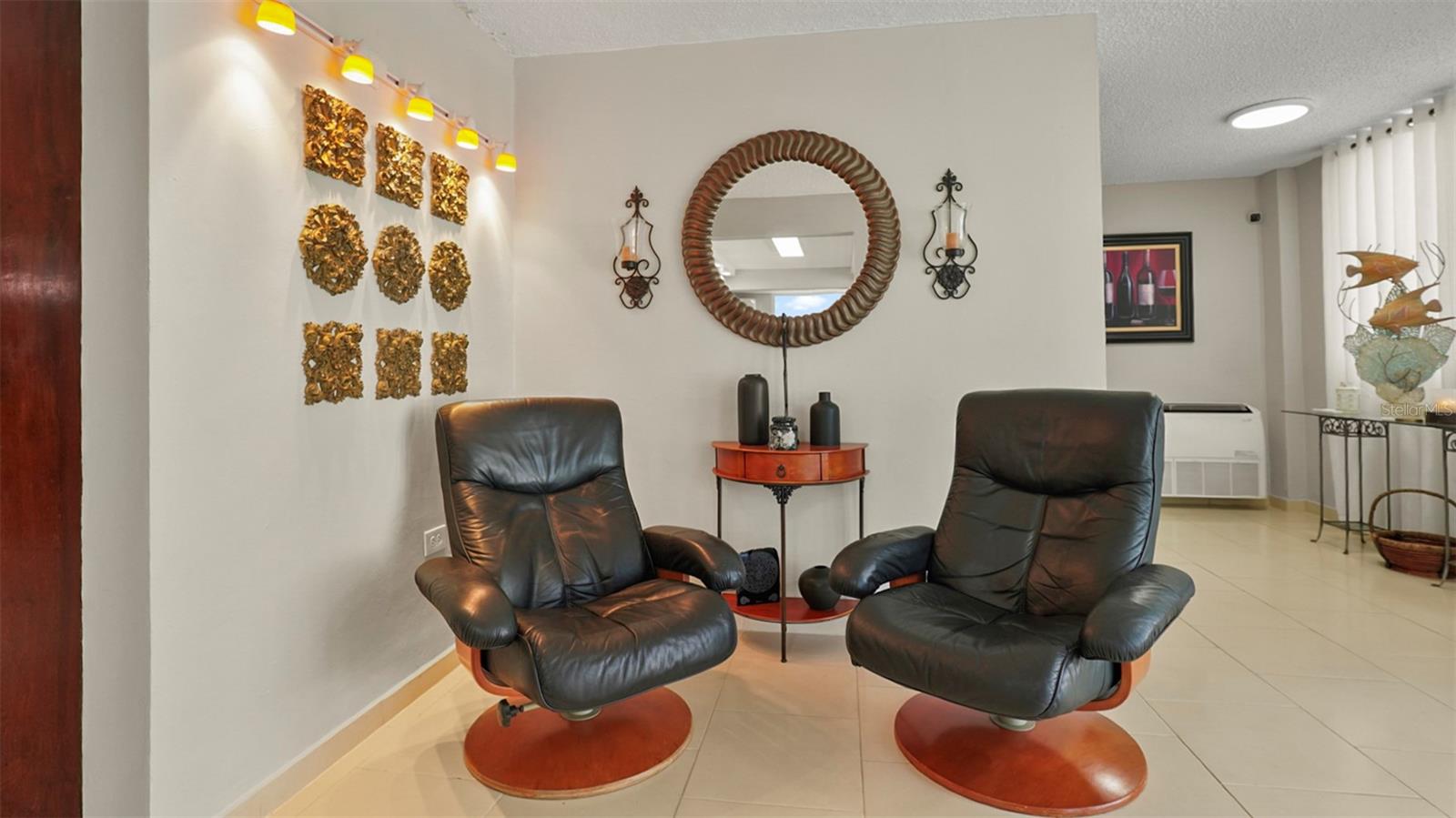 URB. ESTANCIAS DE SAN FERNANDO - Residential