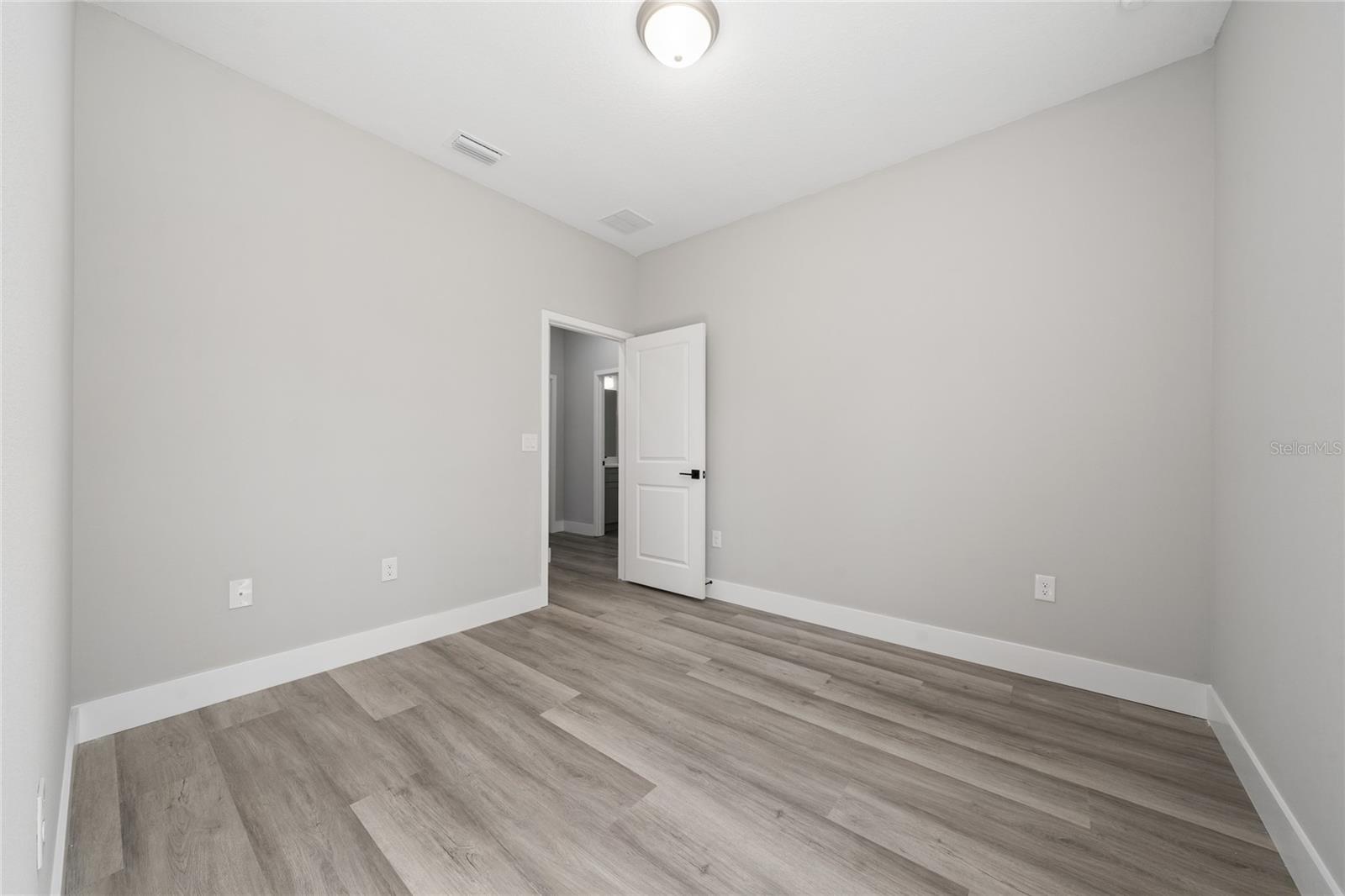 MARION OAKS UN NINE - Residential