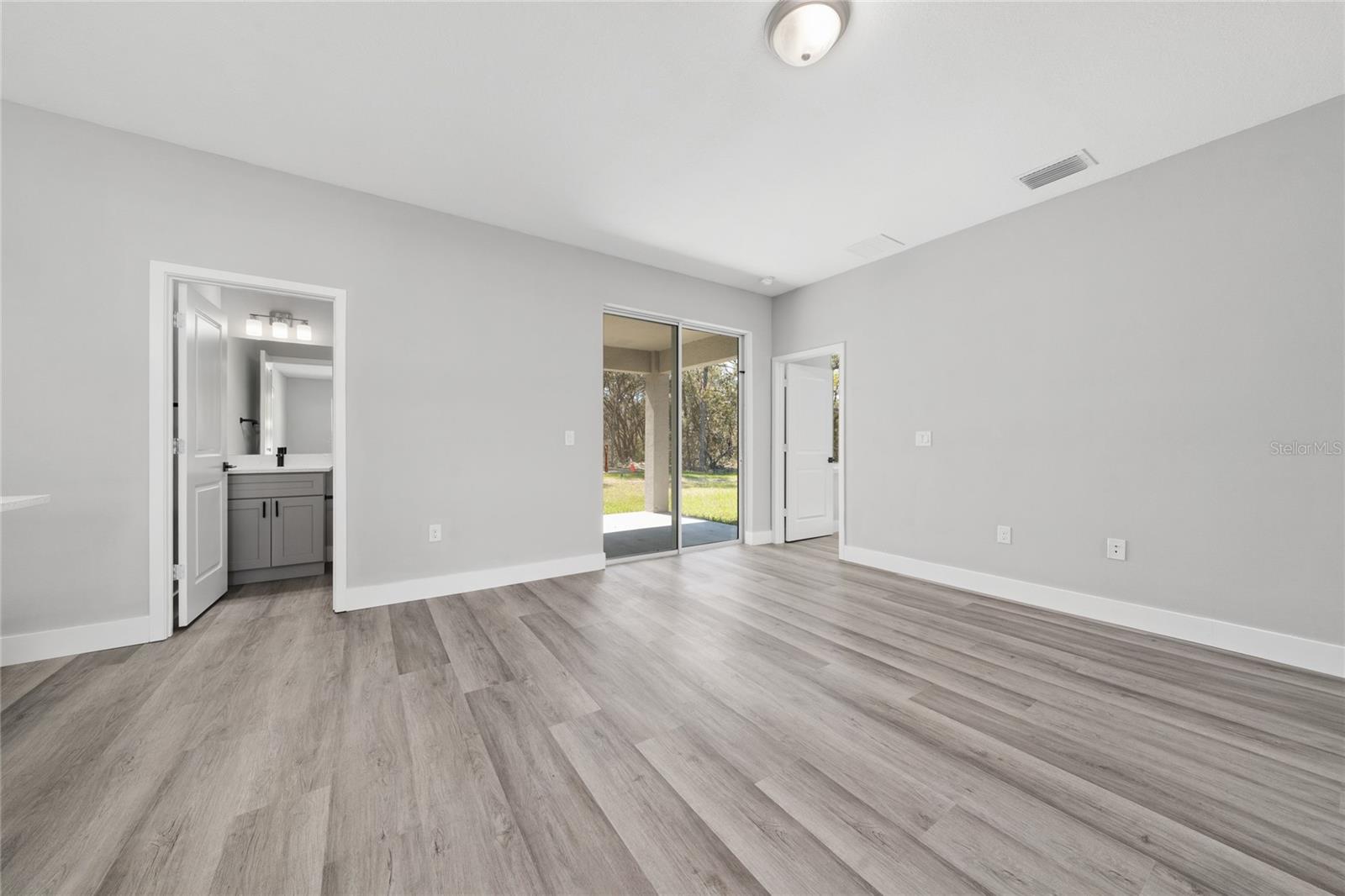 MARION OAKS UN NINE - Residential