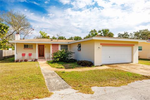 A home in DAYTONA BEACH