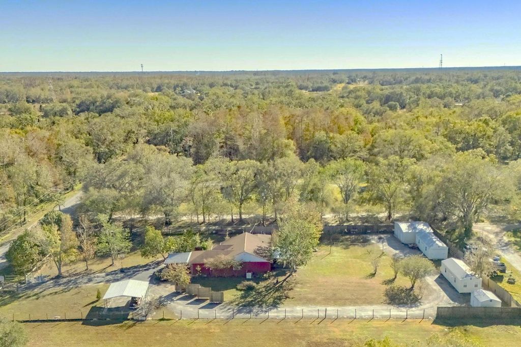 Photo of 5201 Pless Road, Plant City, FL 33565 (MLS # TB8506058)