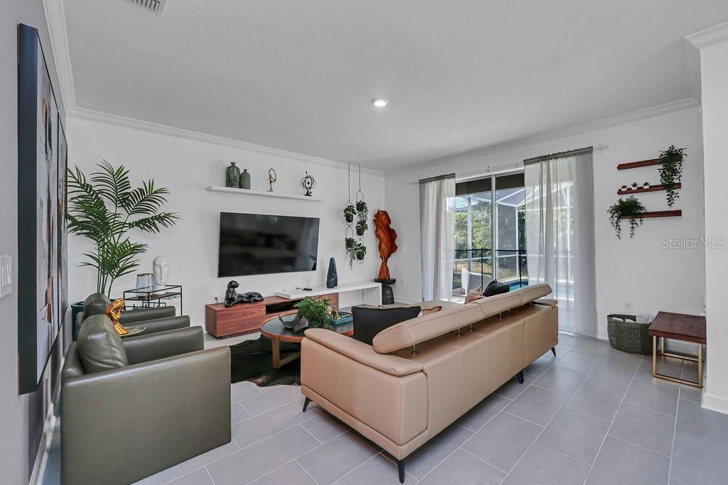 FOX NORTH - Residential Lease