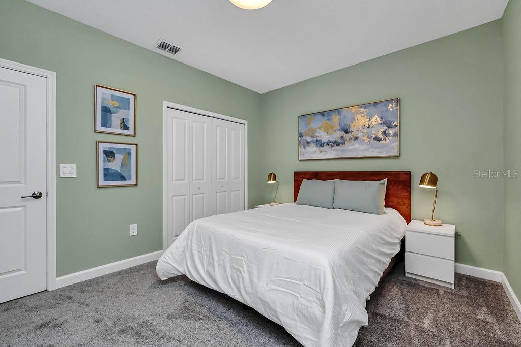 FOX NORTH - Residential Lease