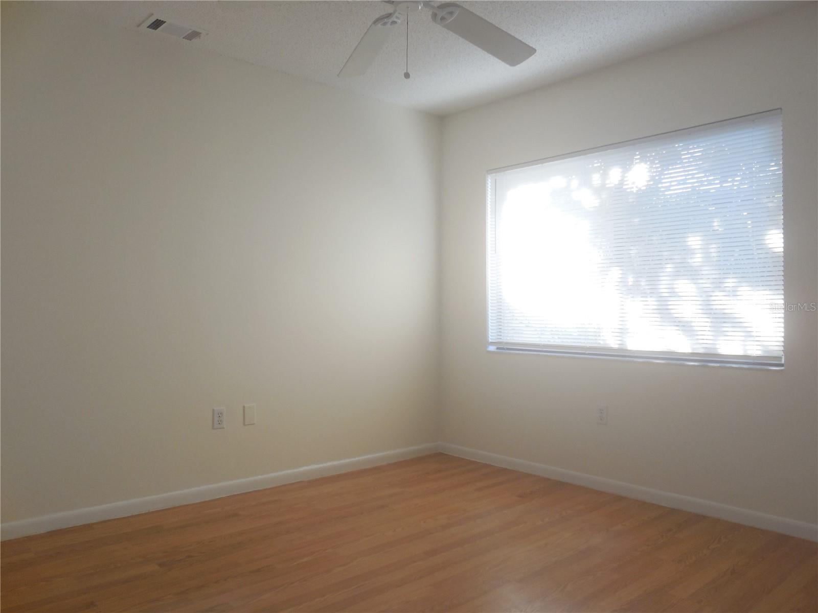 LAKE SARASOTA - Residential