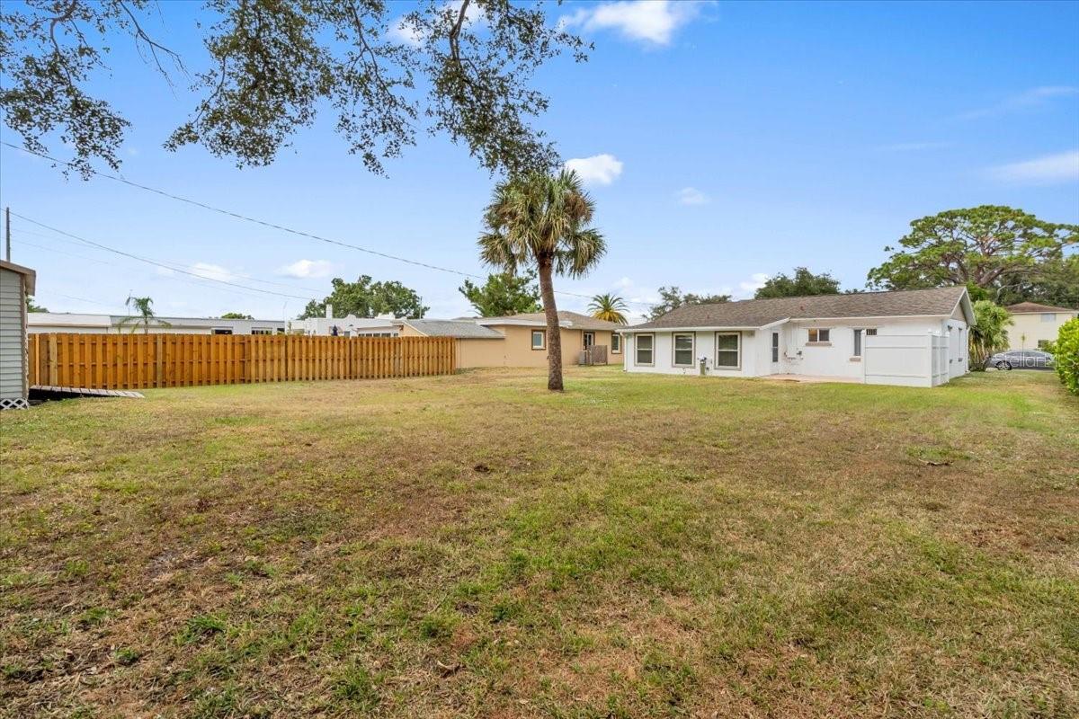 VENICE EDGEWOOD SEC OF - Residential