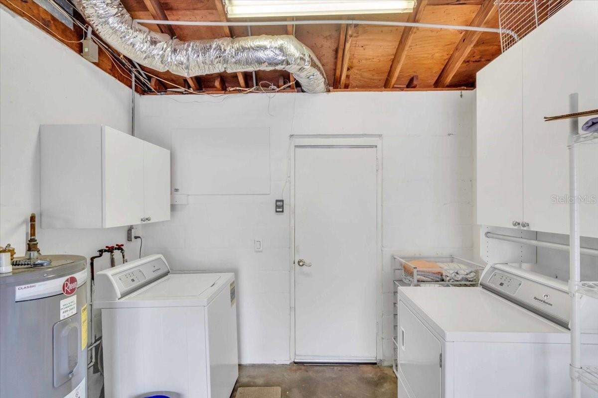 VENICE EDGEWOOD SEC OF - Residential