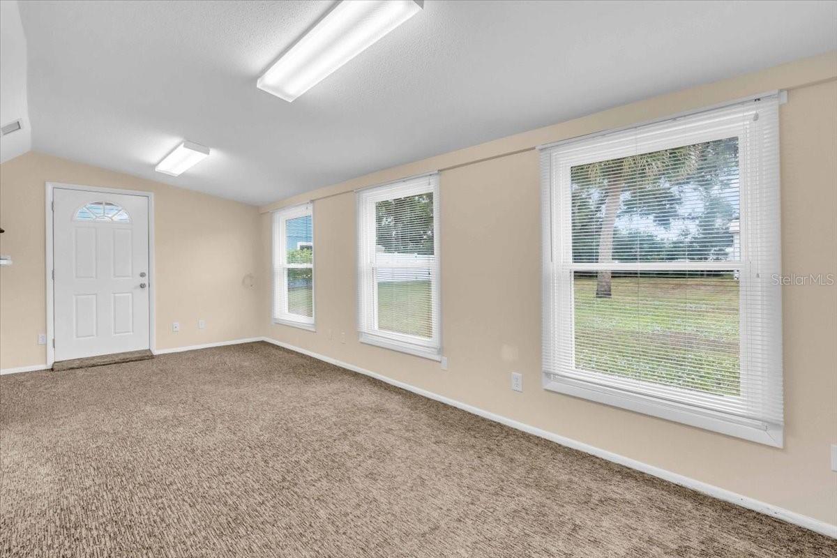 VENICE EDGEWOOD SEC OF - Residential