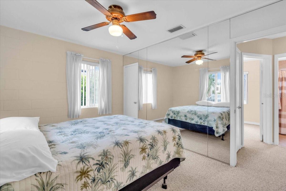 VENICE EDGEWOOD SEC OF - Residential