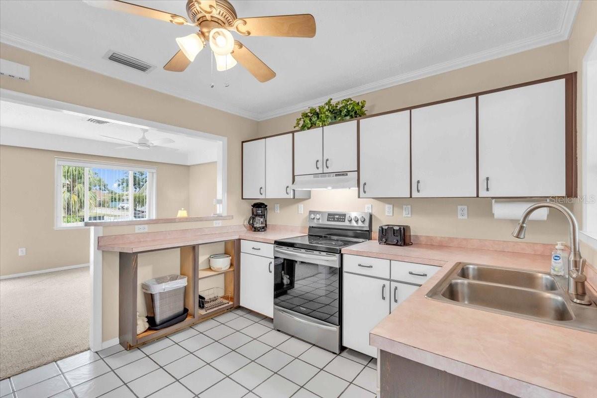 VENICE EDGEWOOD SEC OF - Residential