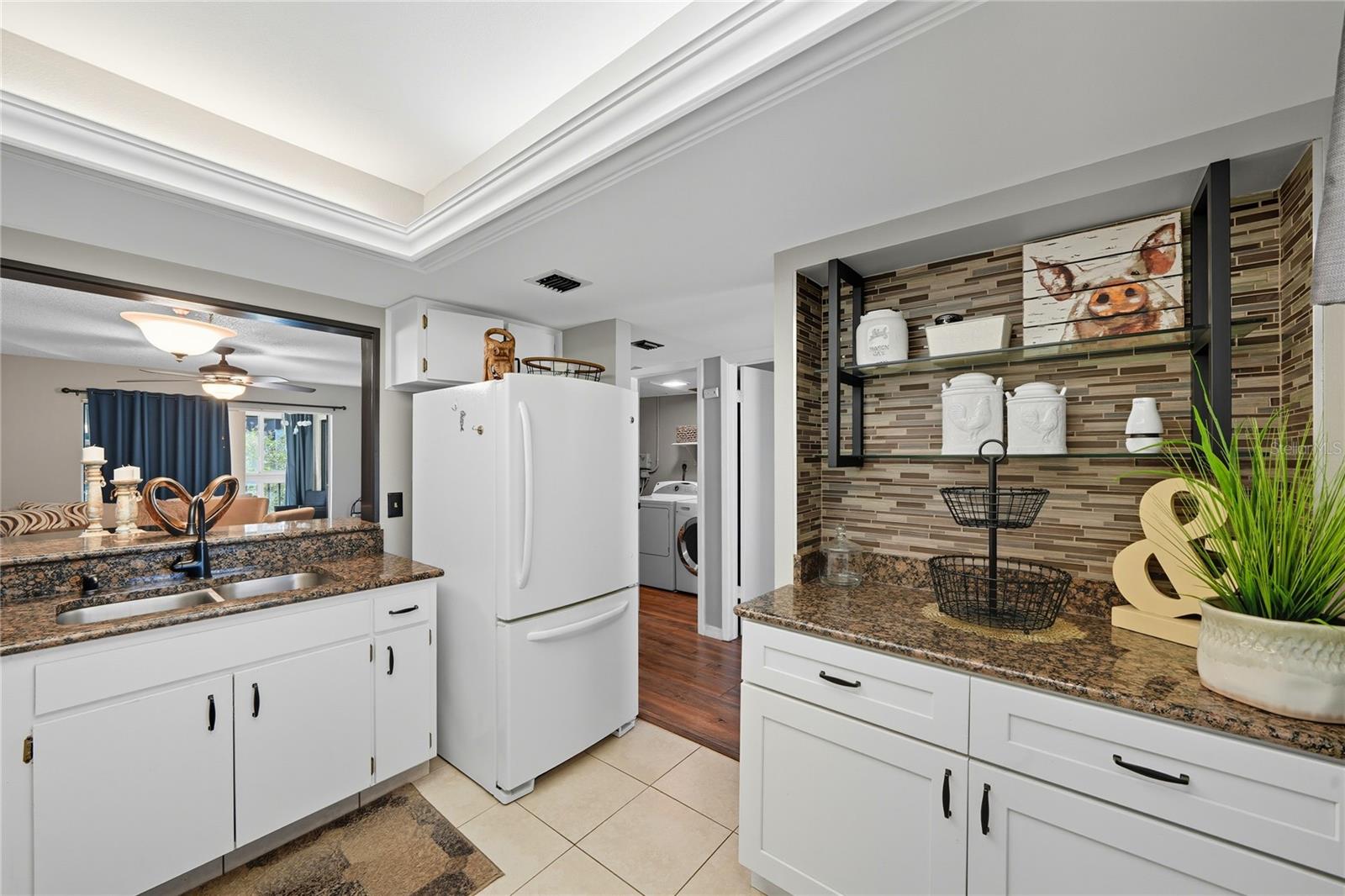 WINDING CREEK - Residential