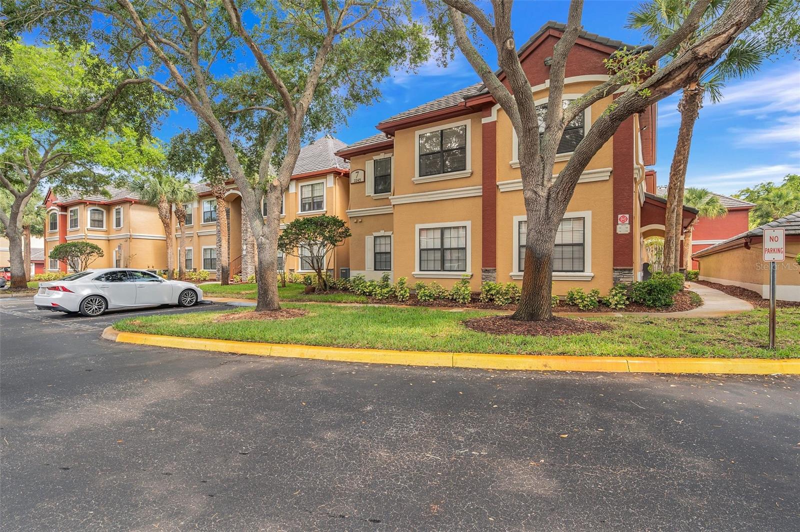 TUSCANY AT INNISBROOK CONDO - Residential Lease