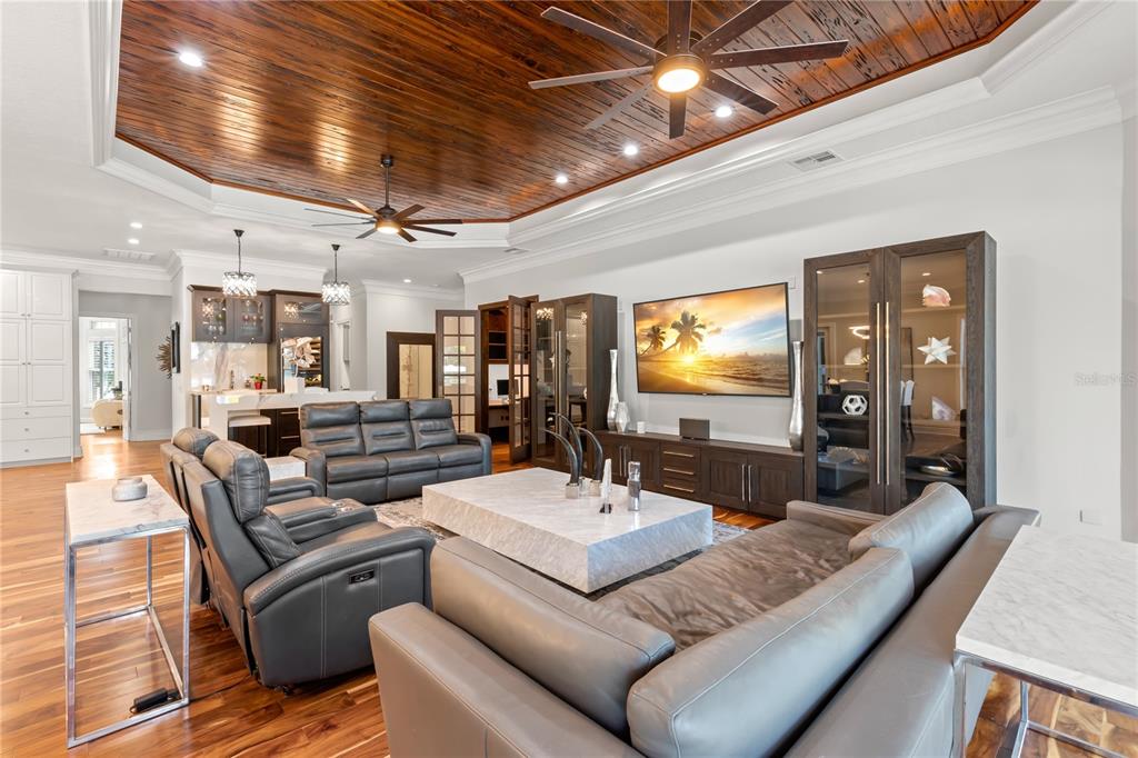 UNPLATTED - Residential