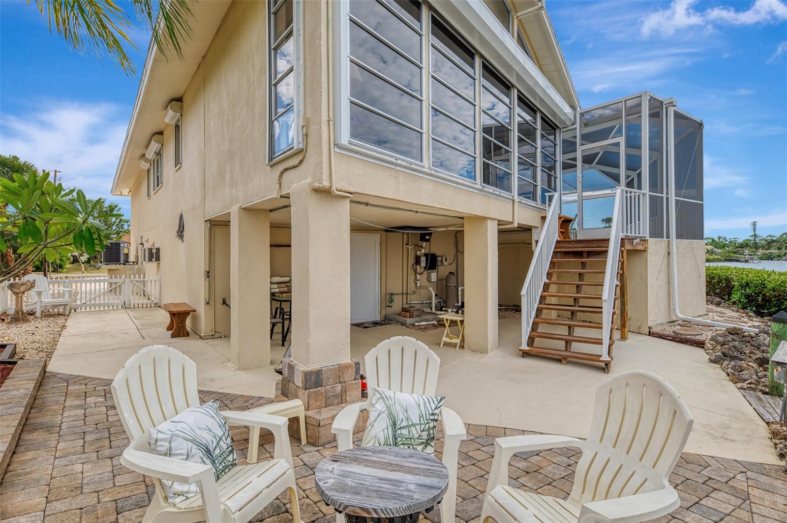 OVERBROOK GARDENS - Residential