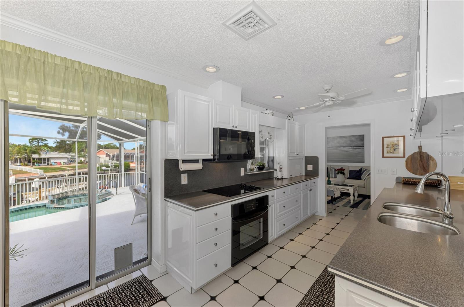 OVERBROOK GARDENS - Residential