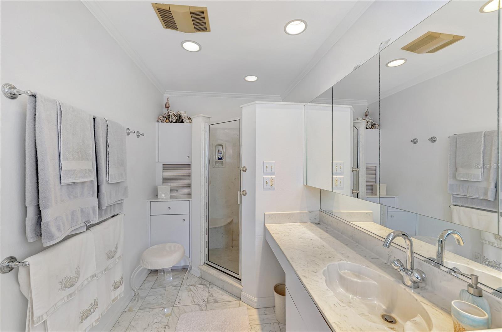 OVERBROOK GARDENS - Residential