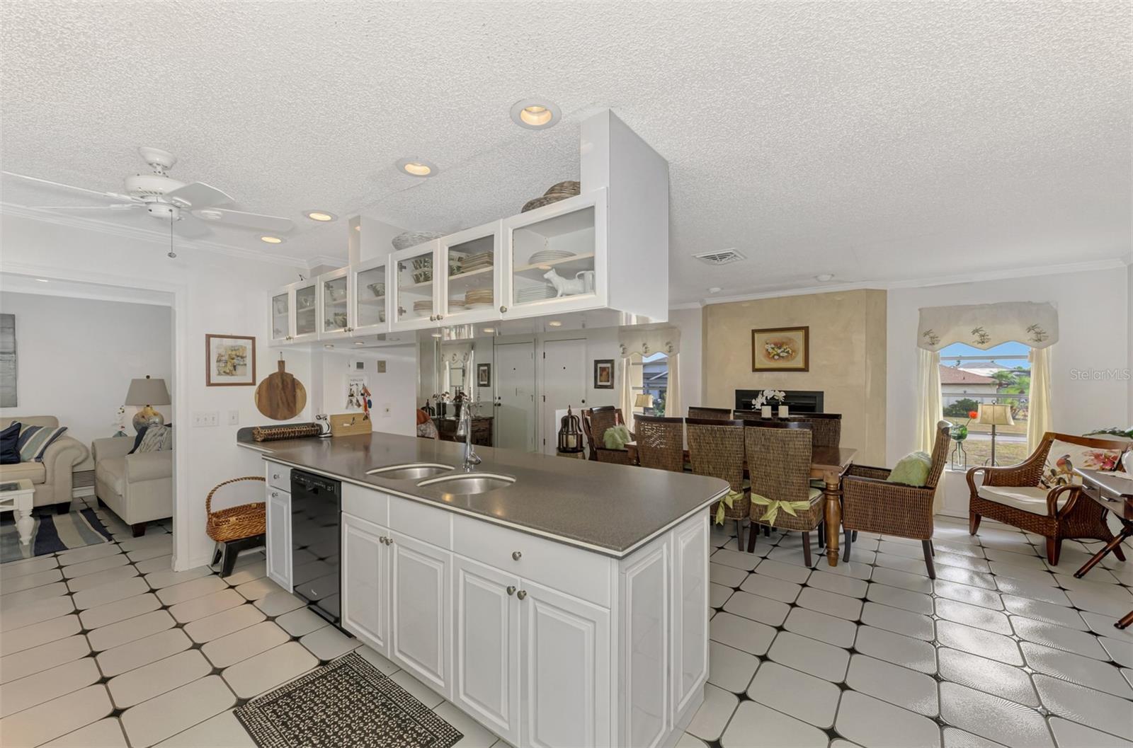 OVERBROOK GARDENS - Residential