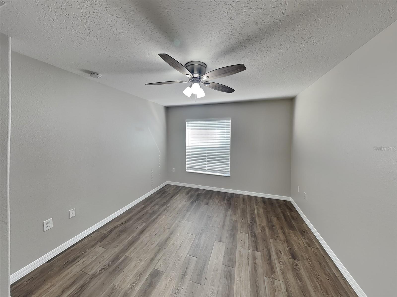 ARBOR RIDGE UNIT 03 - Residential Lease