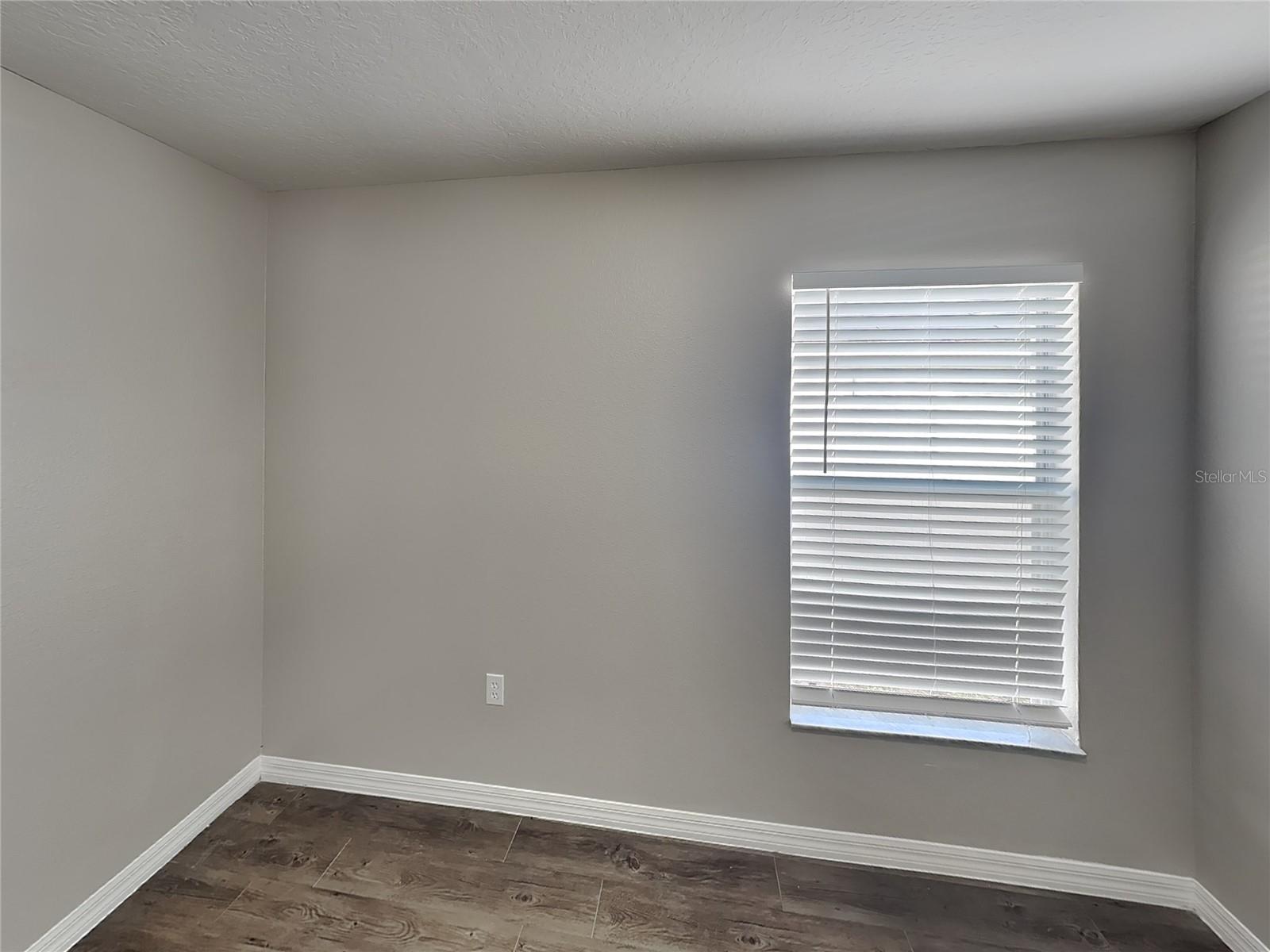 ARBOR RIDGE UNIT 03 - Residential Lease