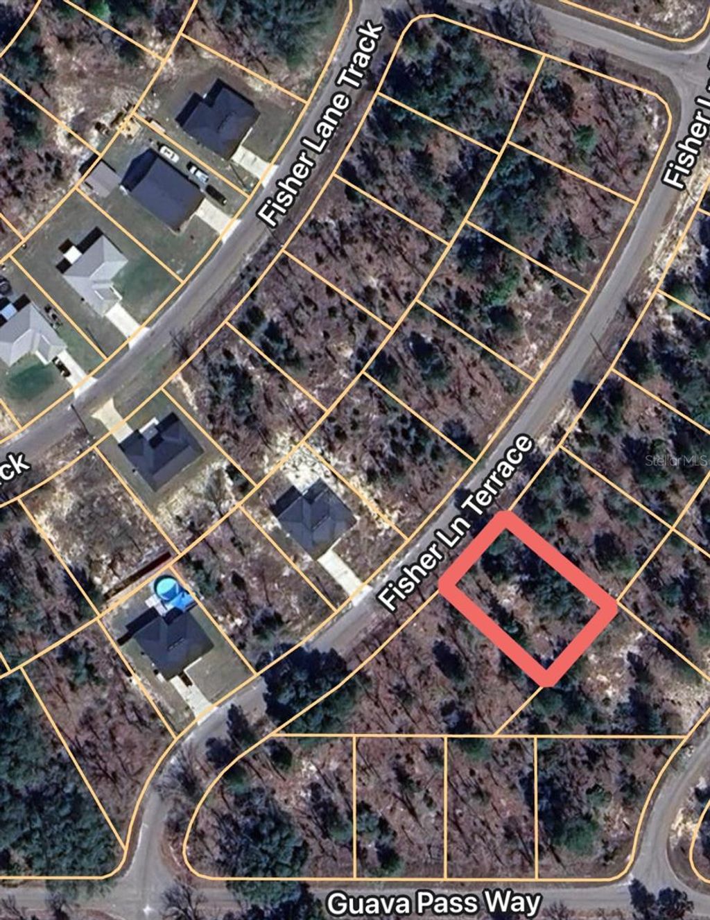 Photo of Fisher Lane Terrace #6, Ocklawaha, FL 32179 (MLS # OM711873)