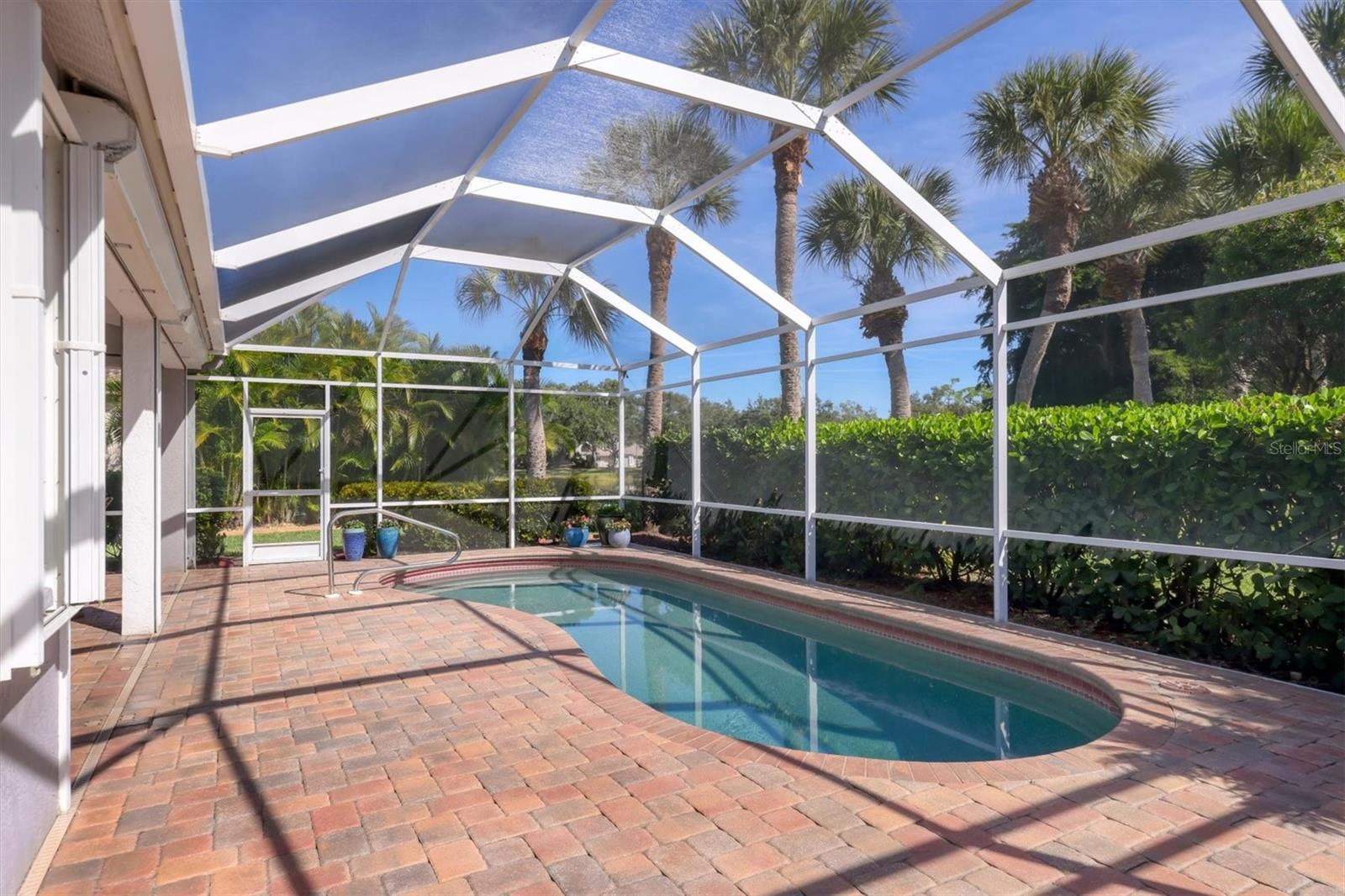 STONEYBROOK GOLF & COUNTRY CLUB - Residential