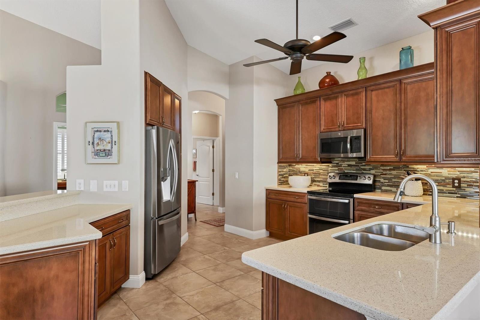 STONEYBROOK GOLF & COUNTRY CLUB - Residential