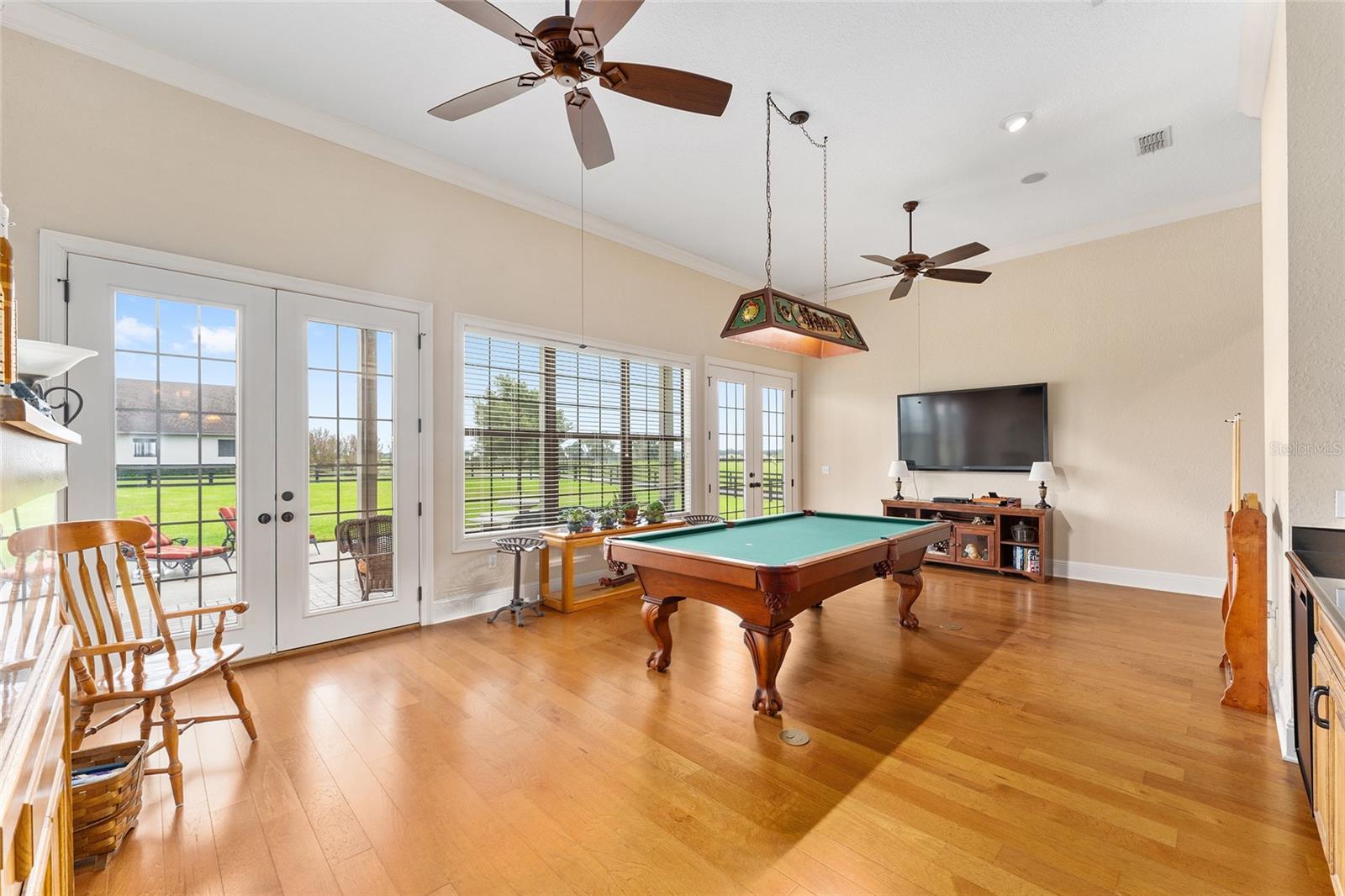 EMERALD MILE FARMS - Residential