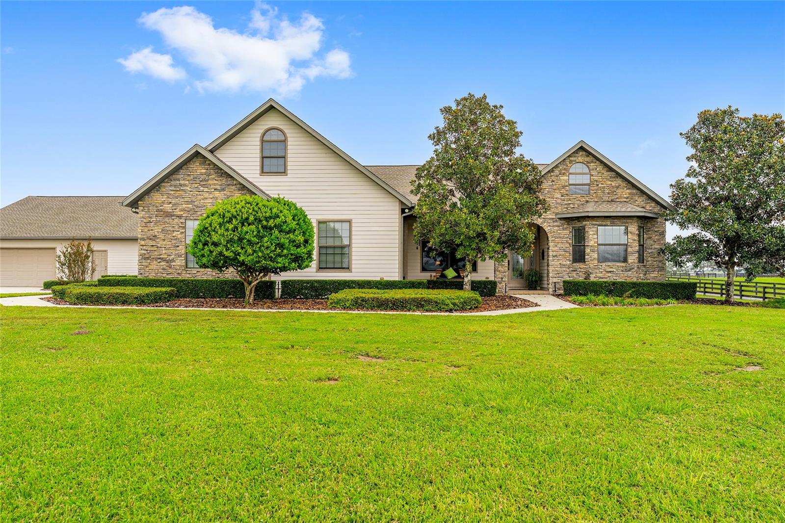 EMERALD MILE FARMS - Residential