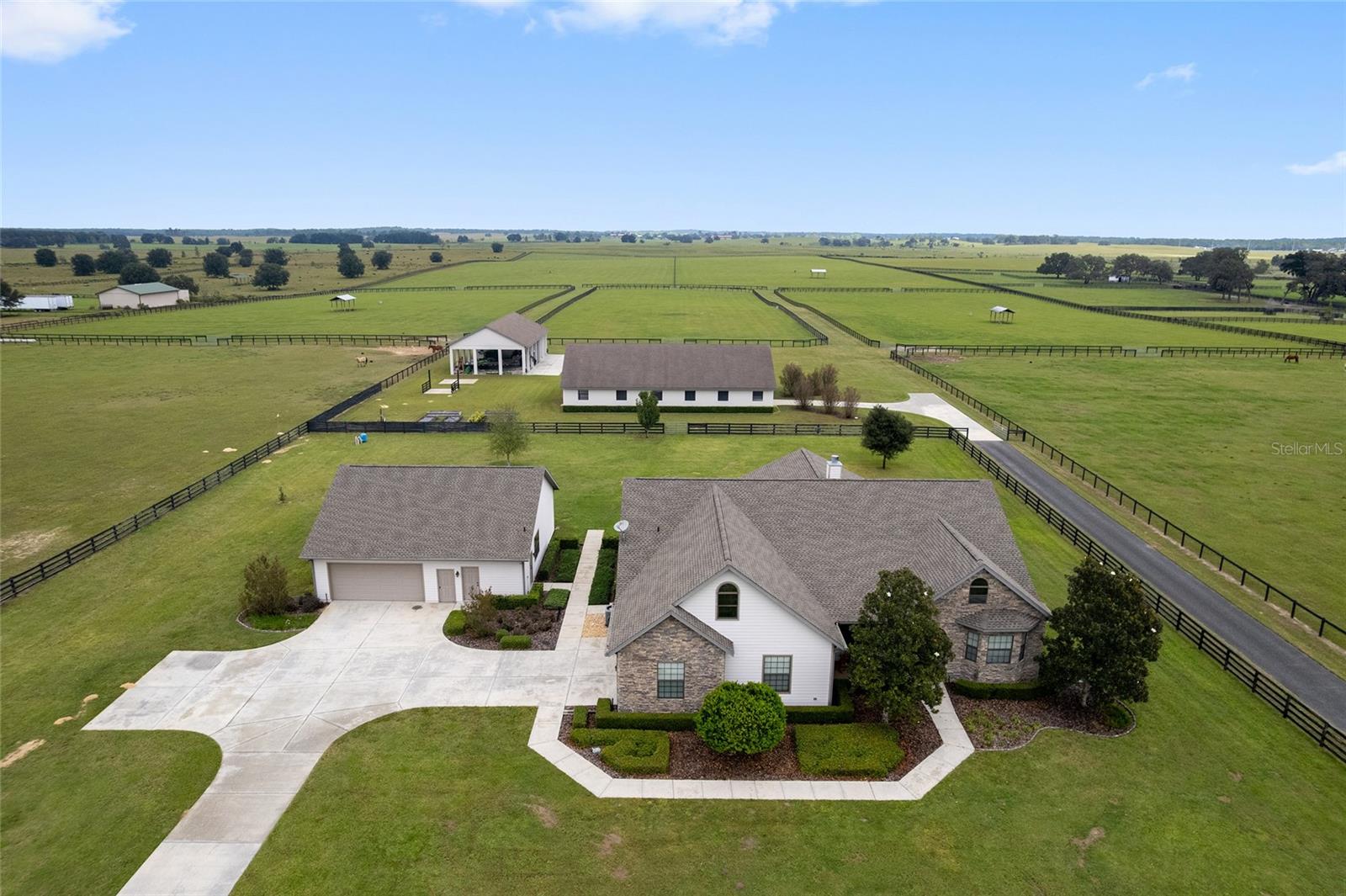 EMERALD MILE FARMS - Residential